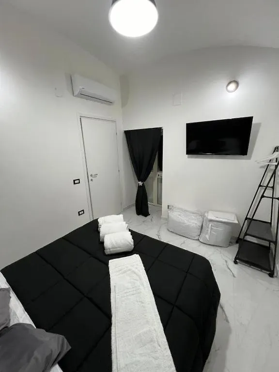 Holiday home B&B Puma Official Naples Italy